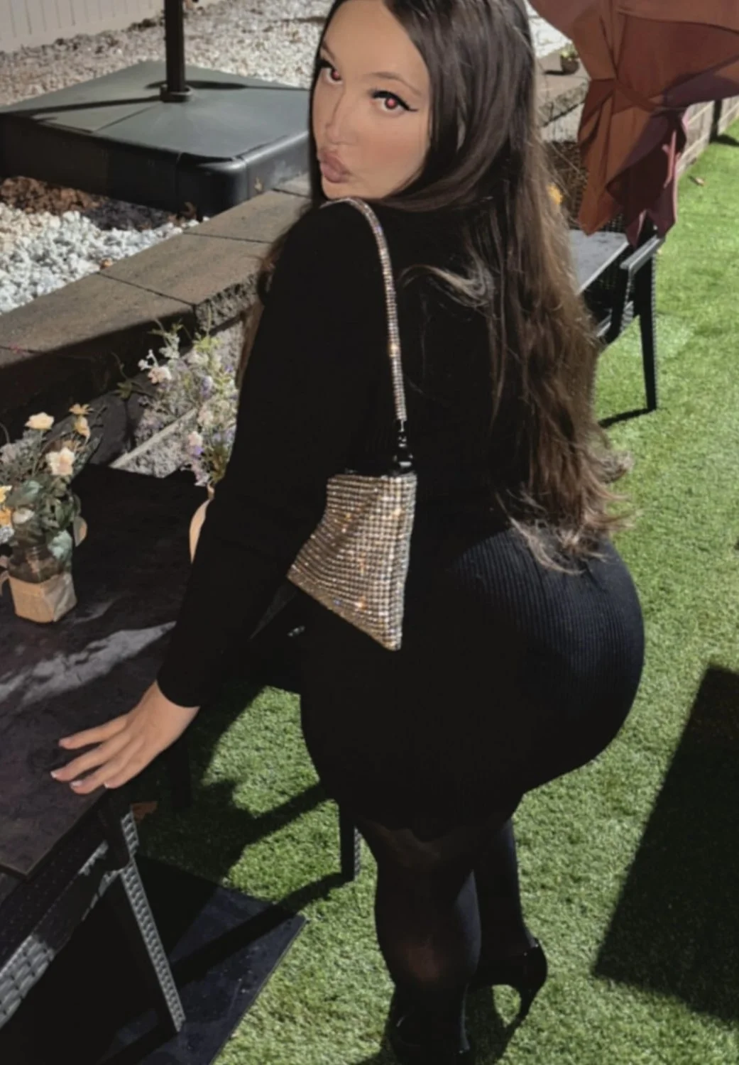 Fat ass bitch image 4