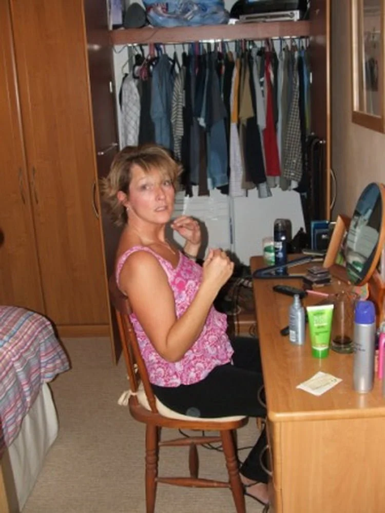Anne - UK Mature Milf With Tanned Boobs. Part 1 (pic2) image 4