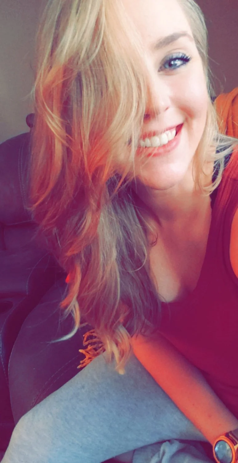 Sexy US Slut Wife image 15