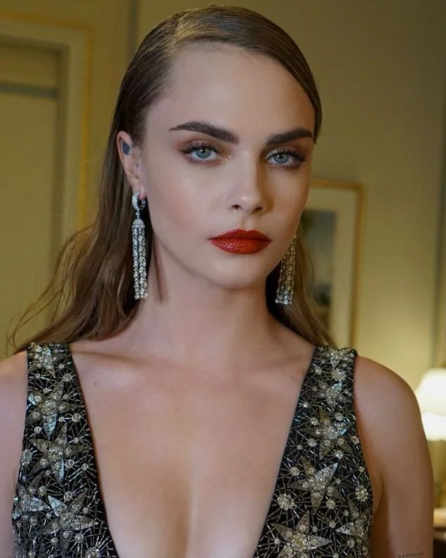 Imagine CEI and pegging by Cara Delevingne image 23
