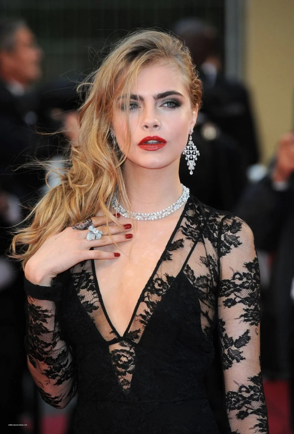 Imagine CEI and pegging by Cara Delevingne image 34
