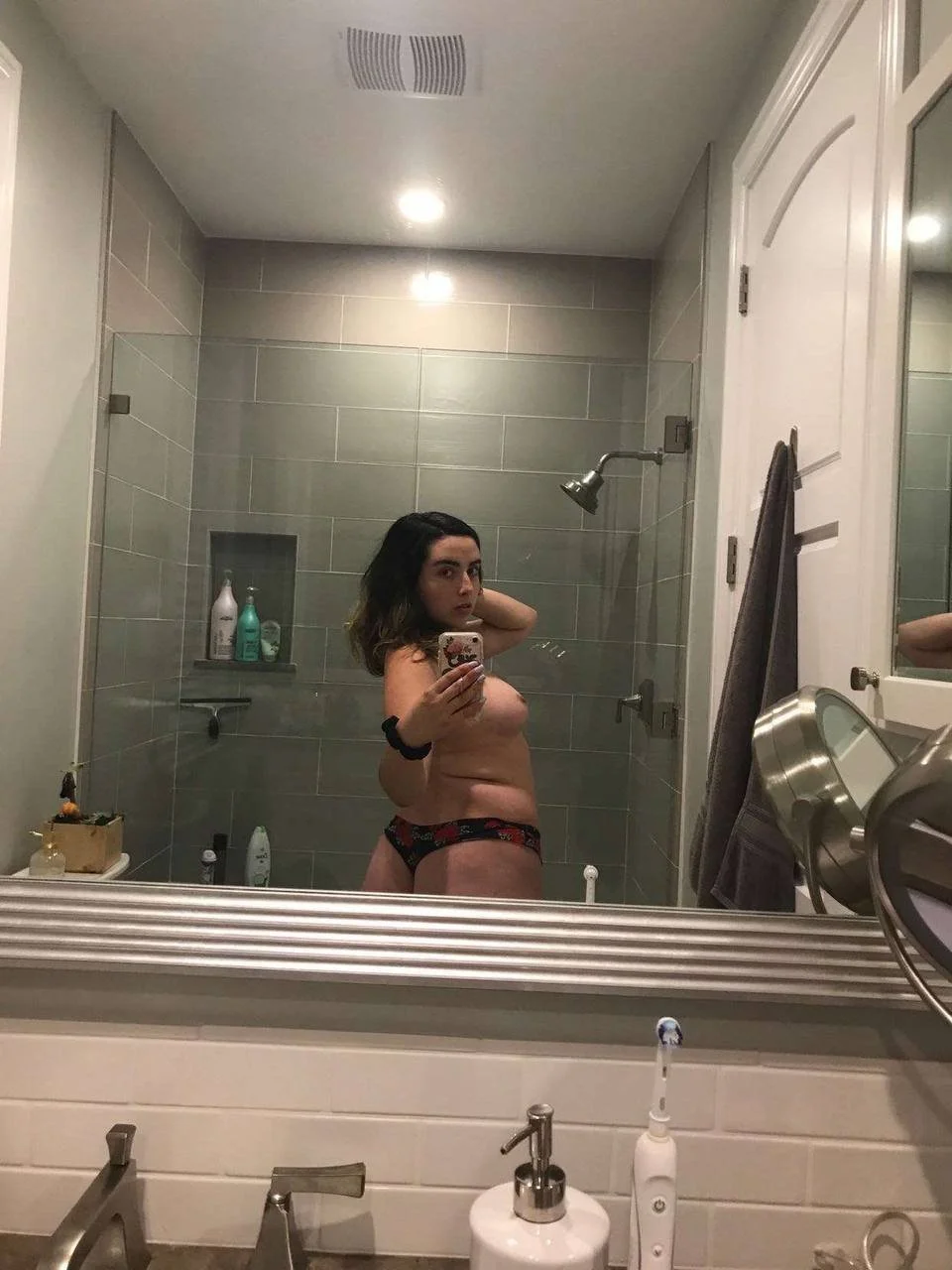 Rachel image 3