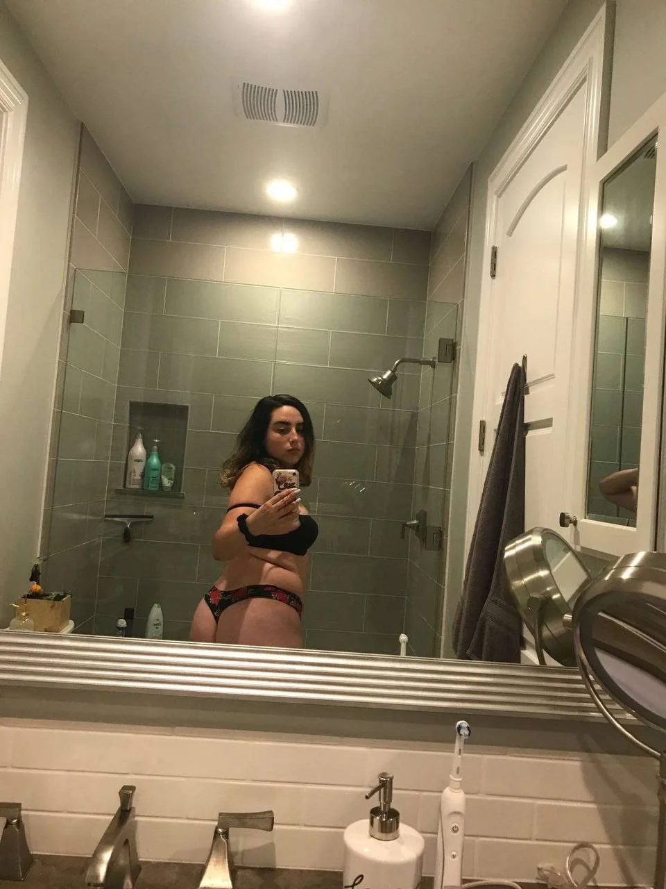 Rachel image 33
