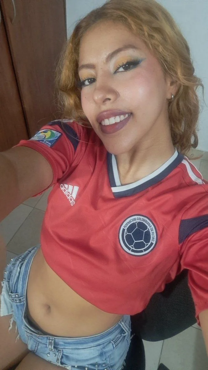 novinha cacheada gostosa caiu na net mamando uma rola! novinha, vazou, vazados, vazada, amador main image