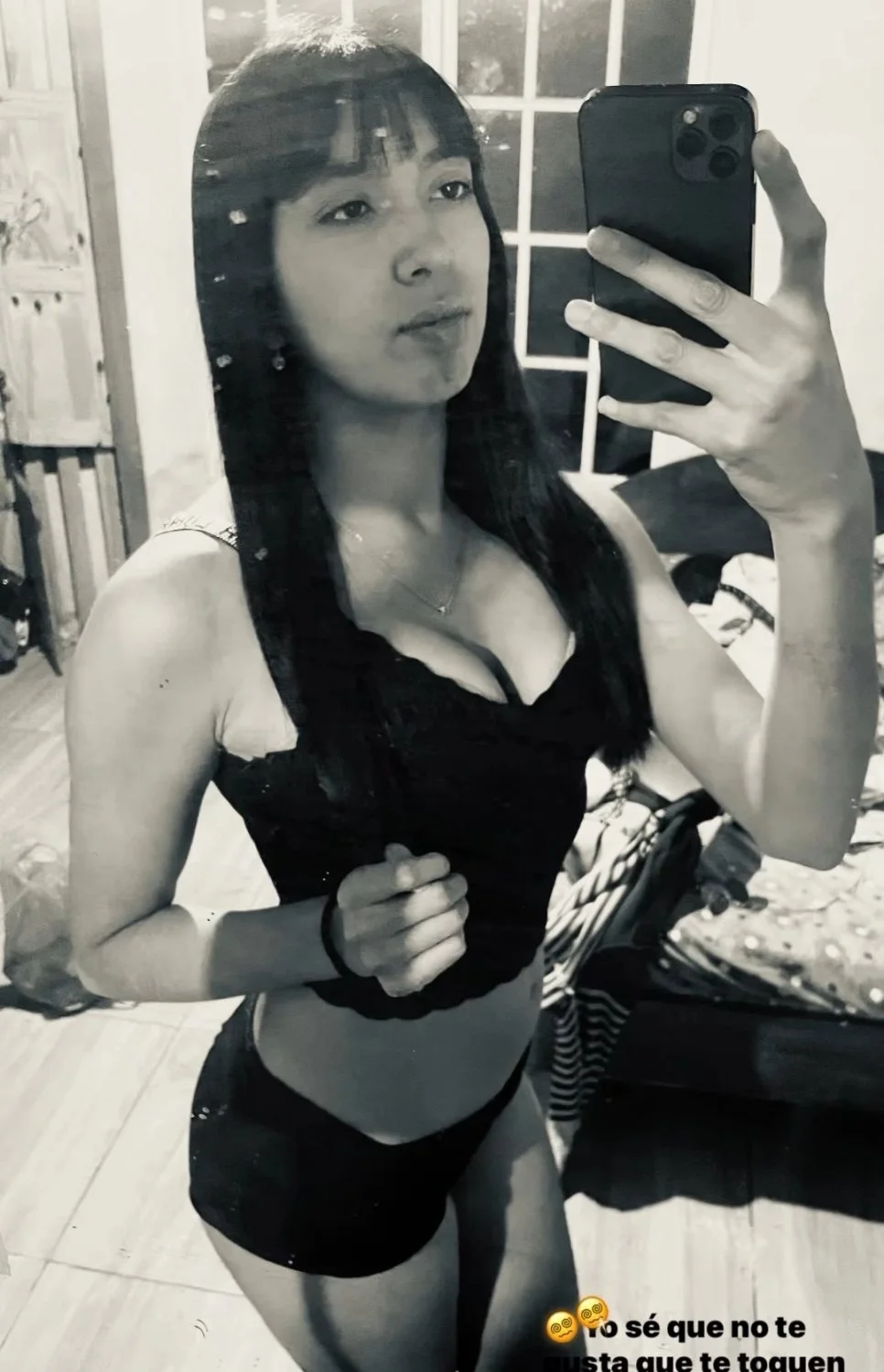 Más de mis compañeras image 3