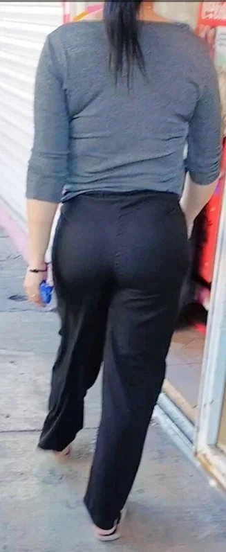 milfs bien nalgonas en la calle image 38