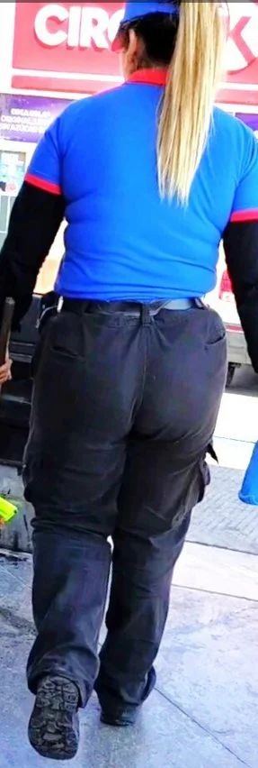 milfs bien nalgonas en la calle image 46
