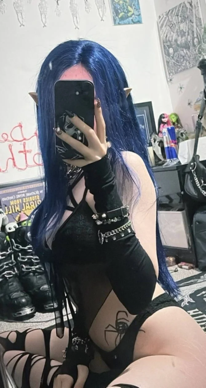I’m the dark elf goddess you needed image 2