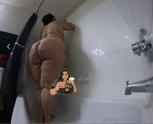 Latin Thickie V image 9