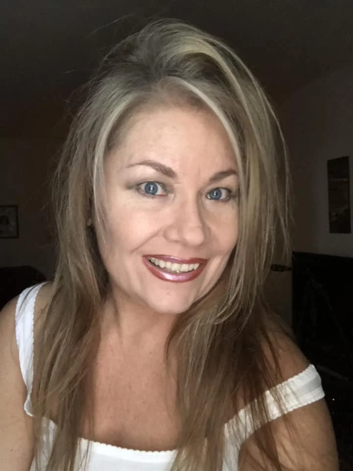 Blonde tictok milf image 3