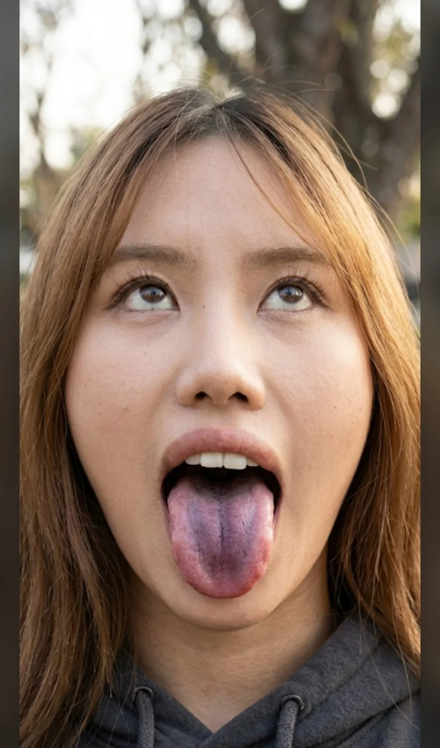 Korean woman image 9