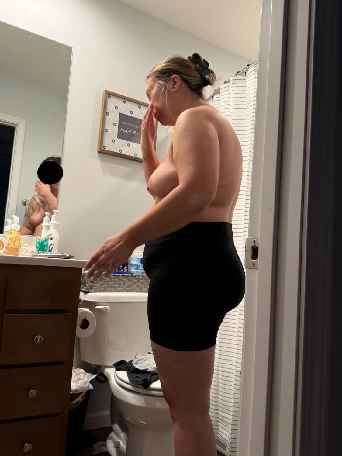 Amateur wives and girlfriends main image
