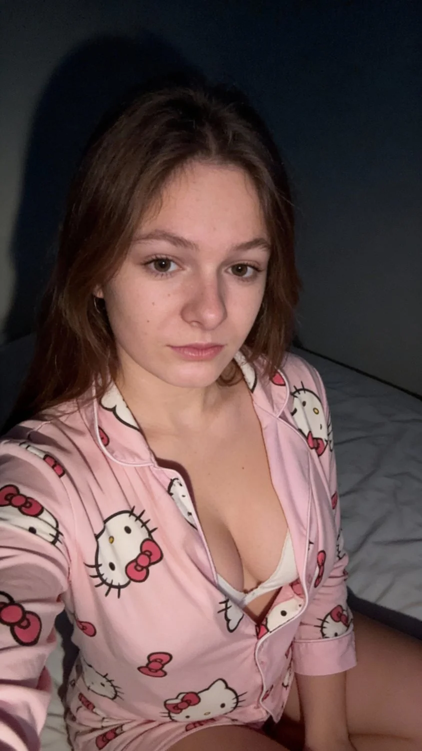 🔞 perky tits sexy slut moaning shaved pussy nude 🍑💦 OF image 3