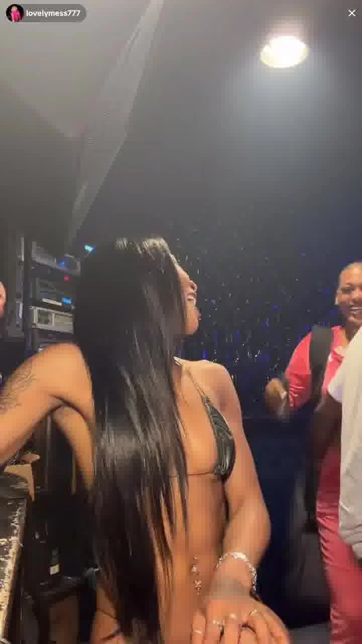 tiktok live l0v3lym355 image 10