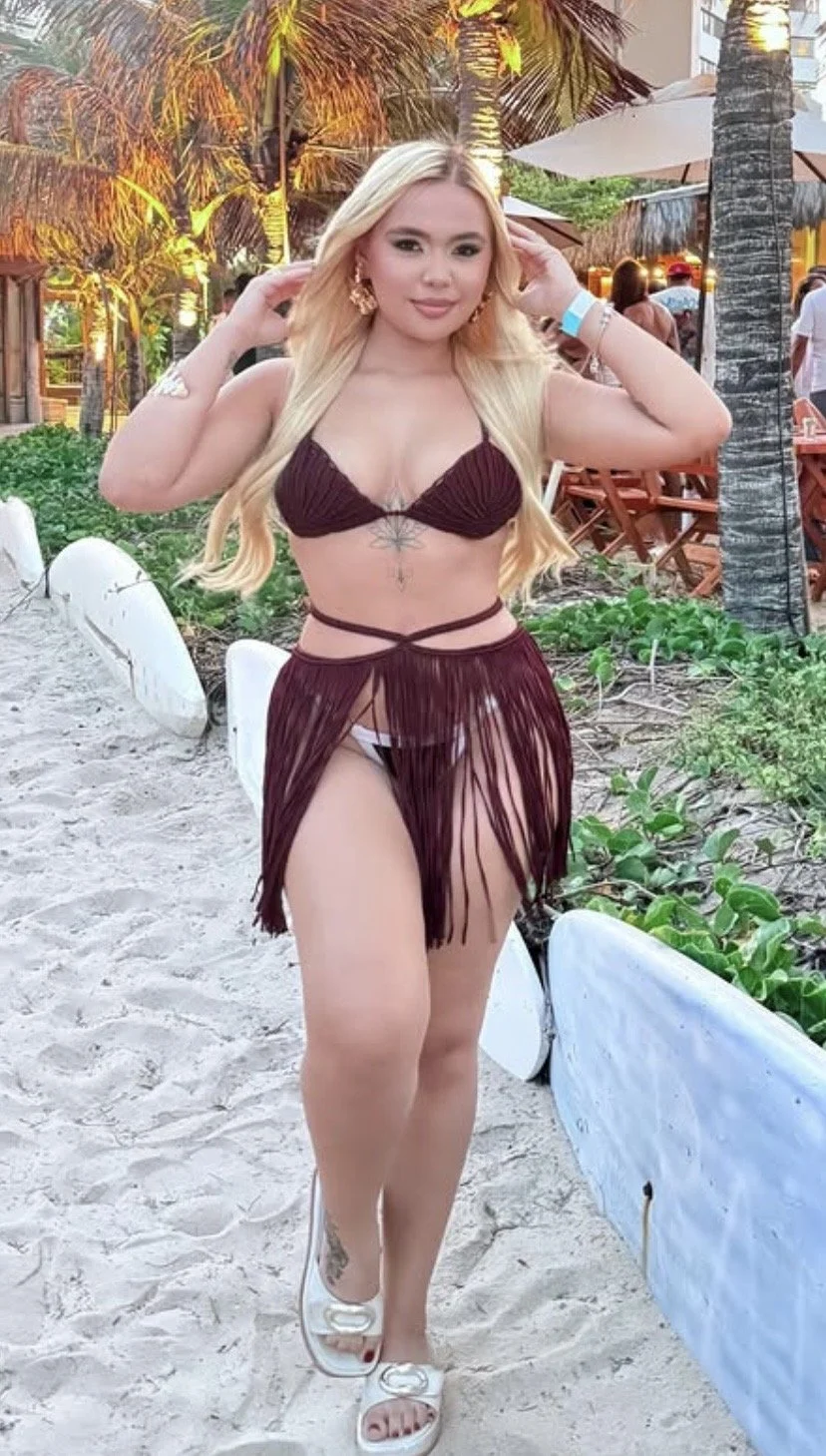 Laryssinha gostosa!! Alguem tem conteúdo dela? Chama no privado image 3