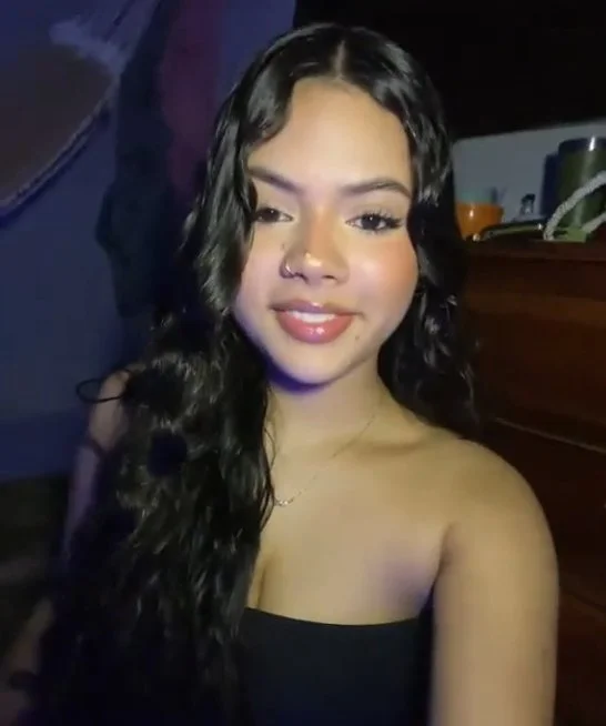 NOVINHA GOSTOSA- VIDEO VIRAL DO TELEGRAM - FODENDO COM O AMIGO GOSTOSO - VAZOU VIRAL main image