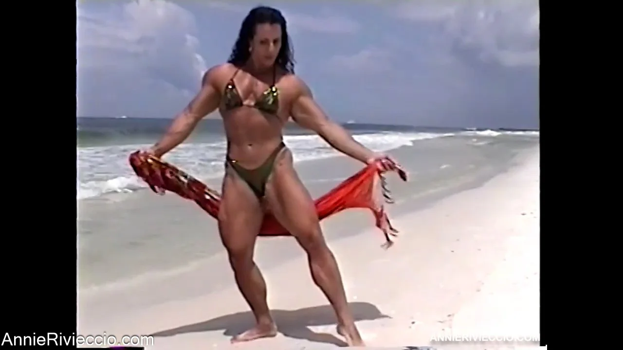 Mrs Rivieccio bodybuilding nudist, sexual hypertrophic muscle show on the beach image 13