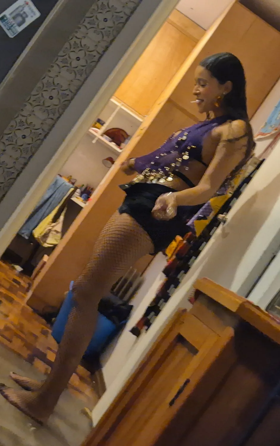 Spy on Fer partying image 3
