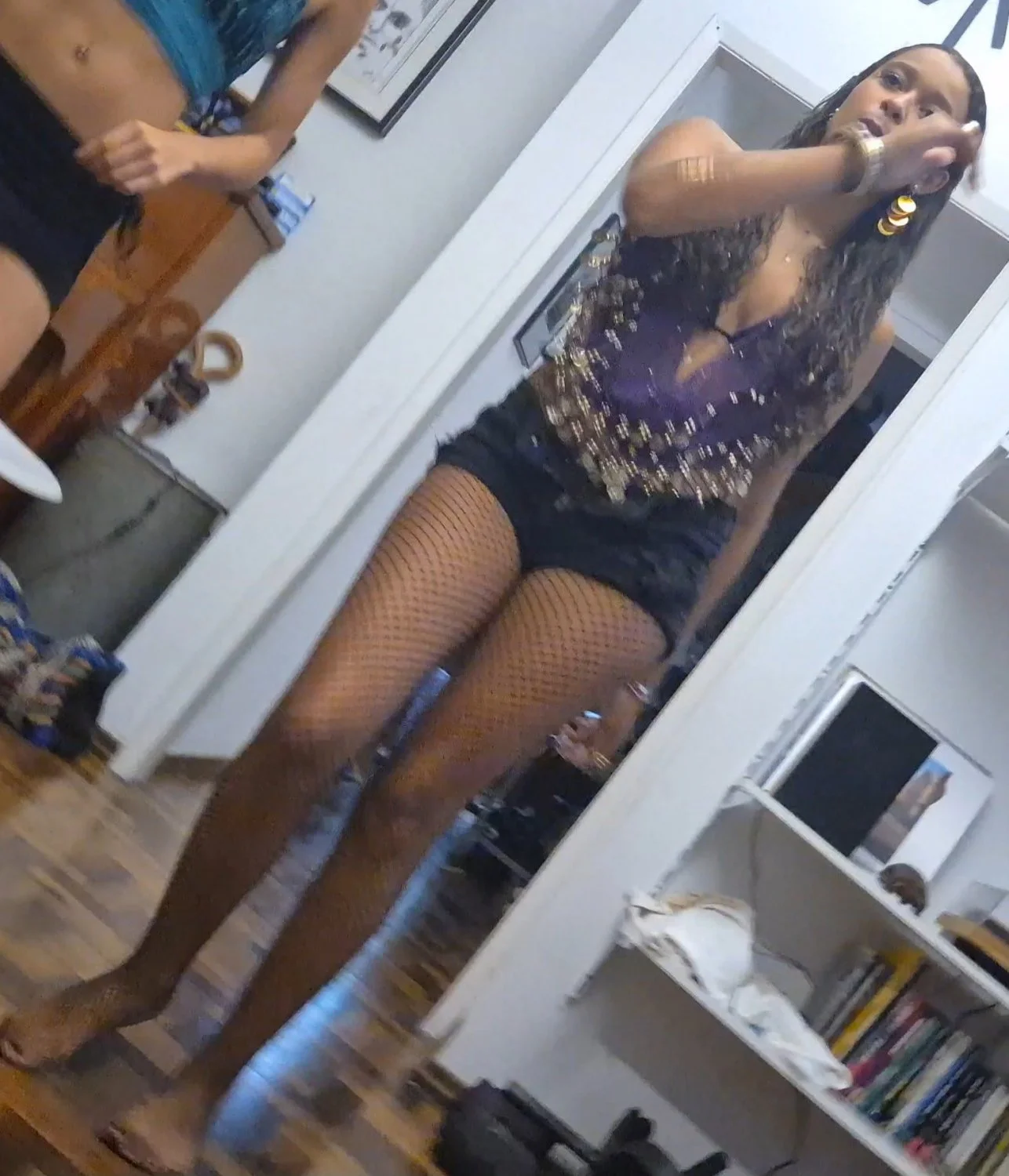 Spy on Fer partying image 6