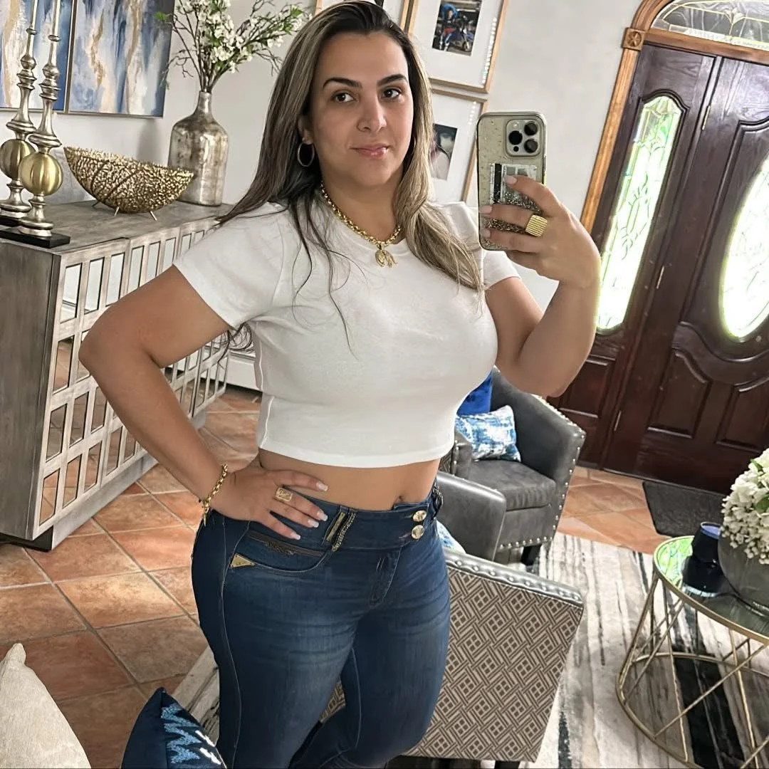 Jacqueline image 16