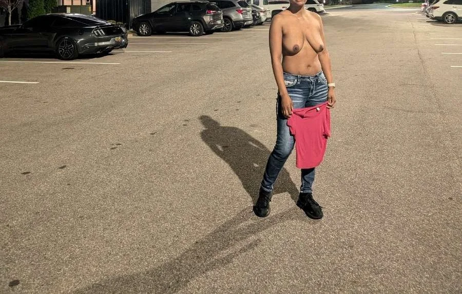 Black slut showing off to her coworker. And now for all to see image 40