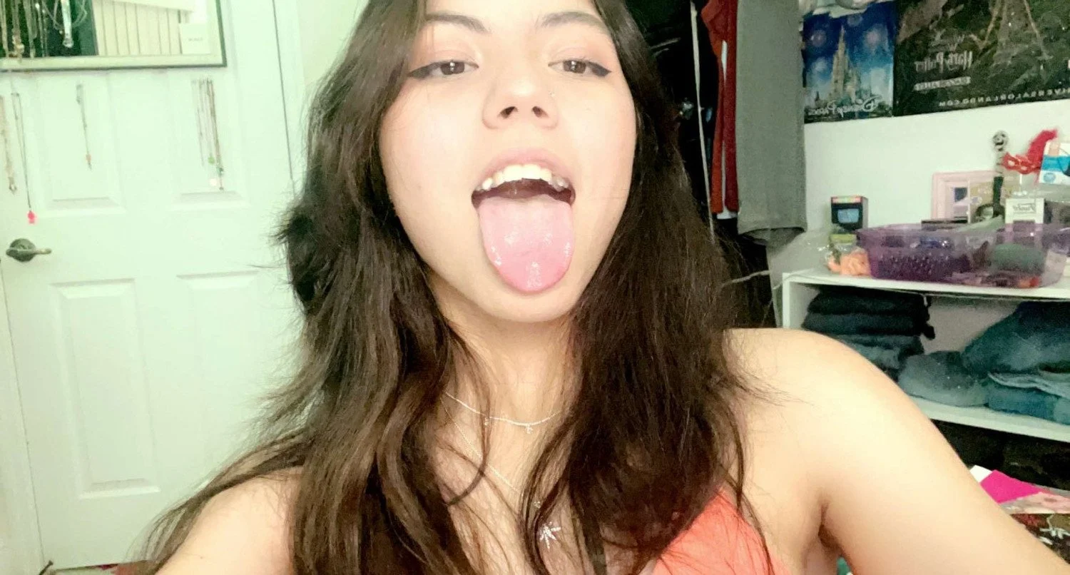 Perfect Latina Asian Gamer Girl Fucked By Bf image 6