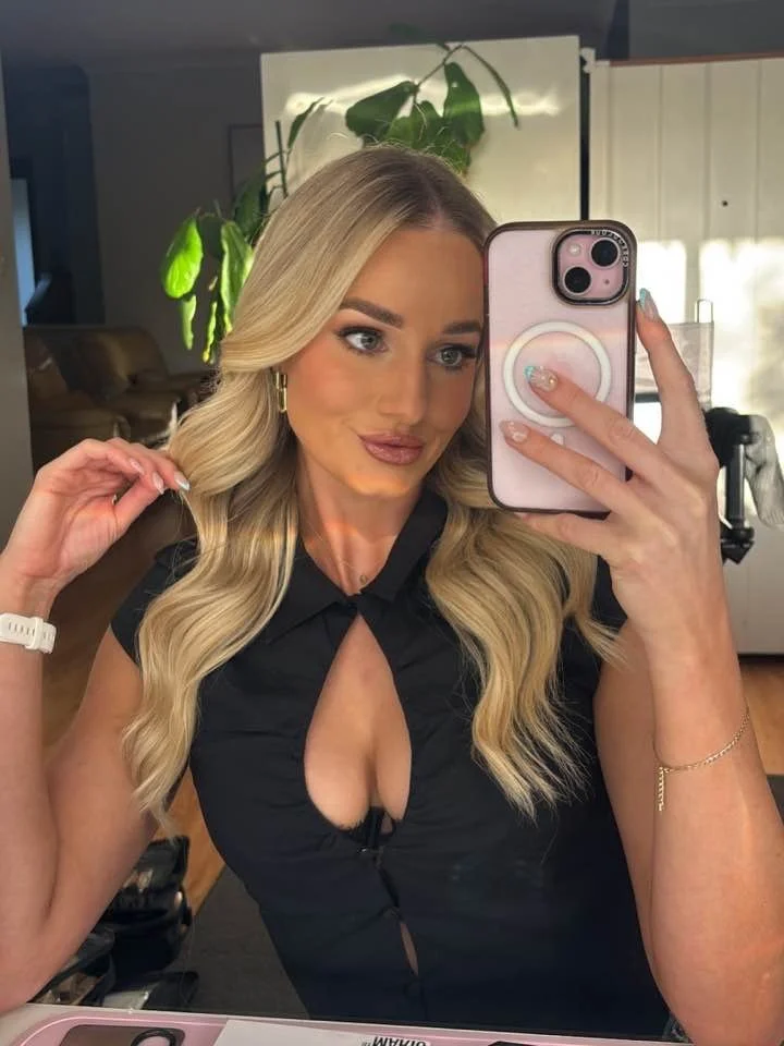 Aussie slut wants your opinion image 5