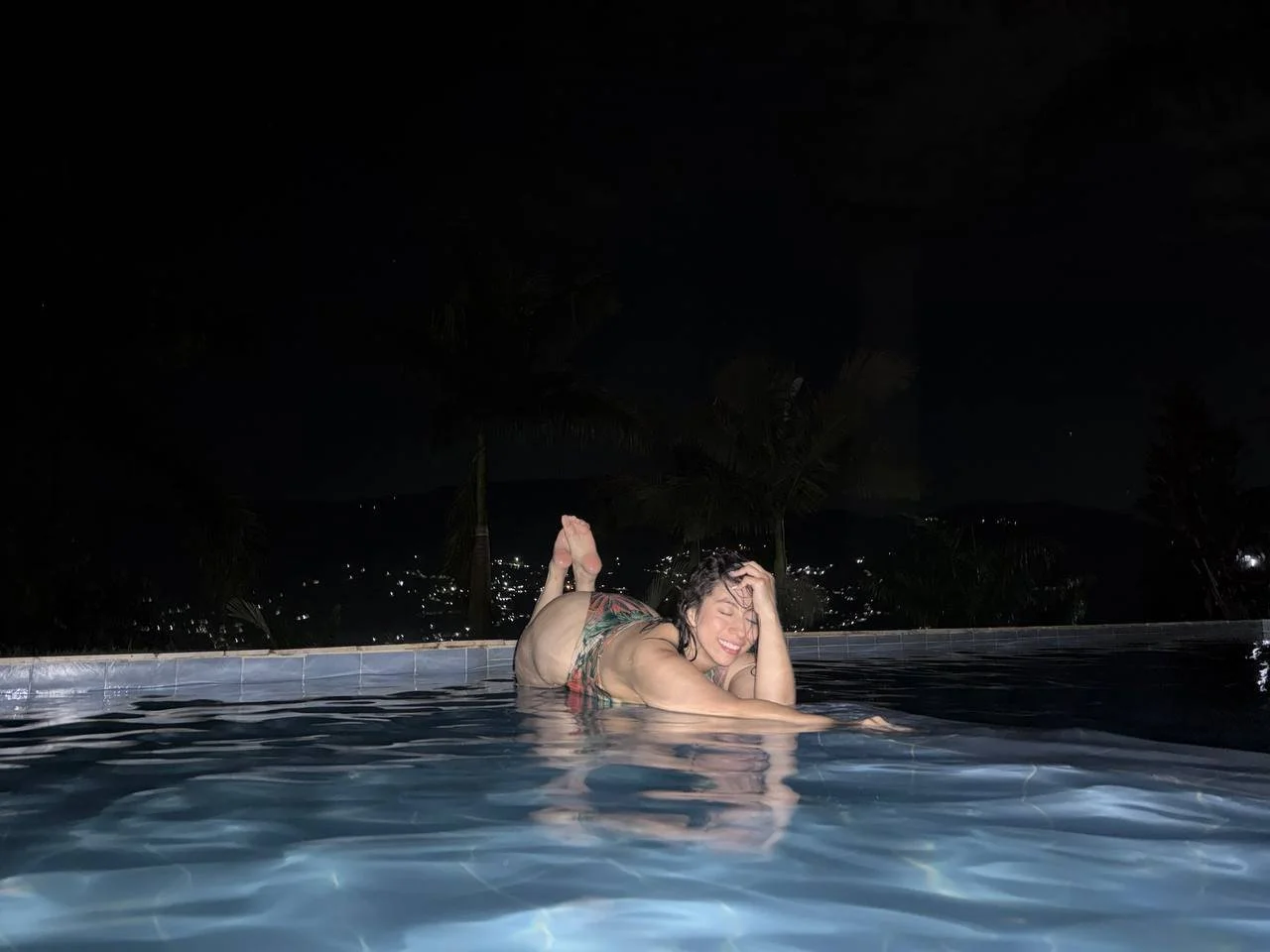 in the poolsexxx💋 image 9