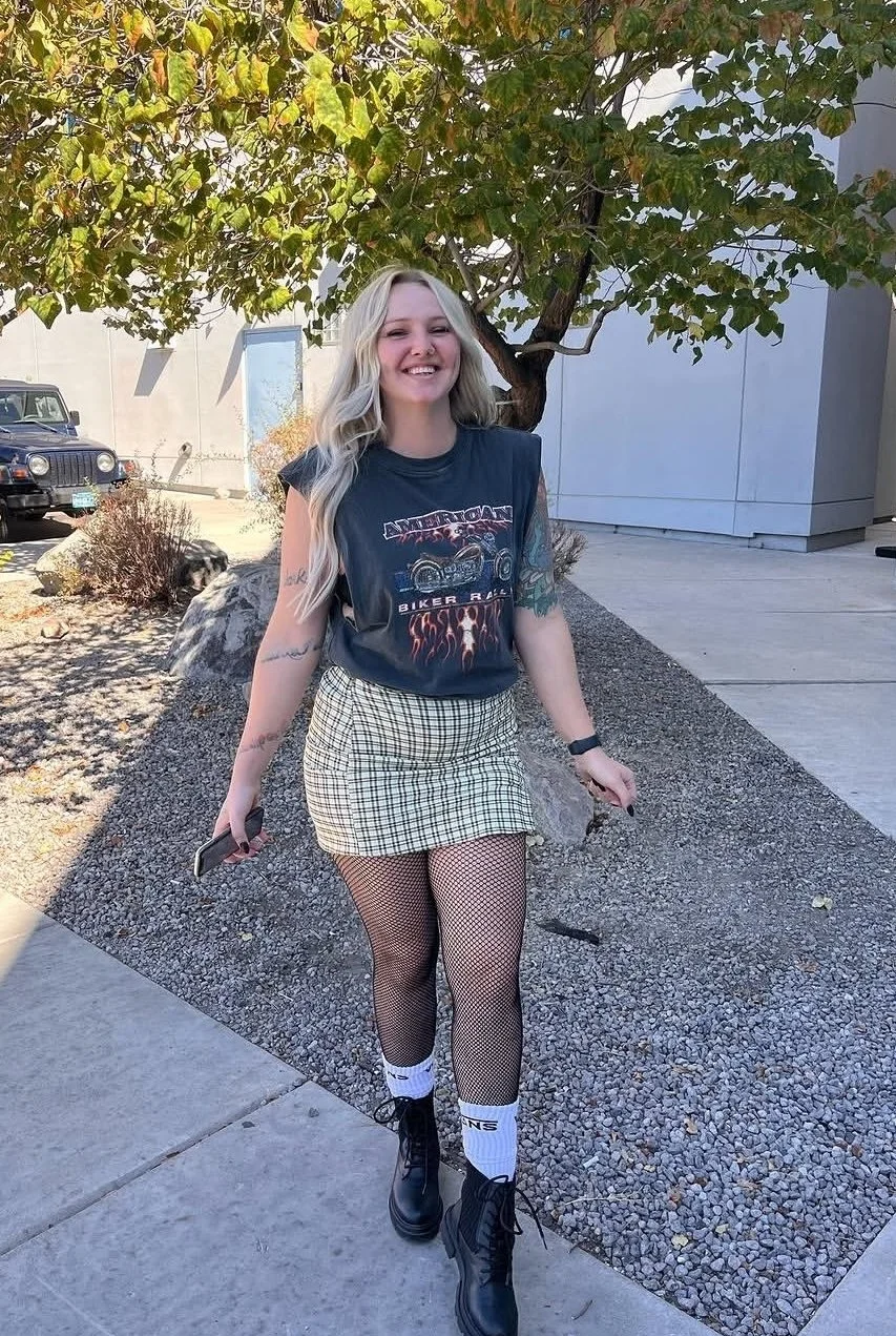 Dumb blonde slut can't get enough attention image 1
