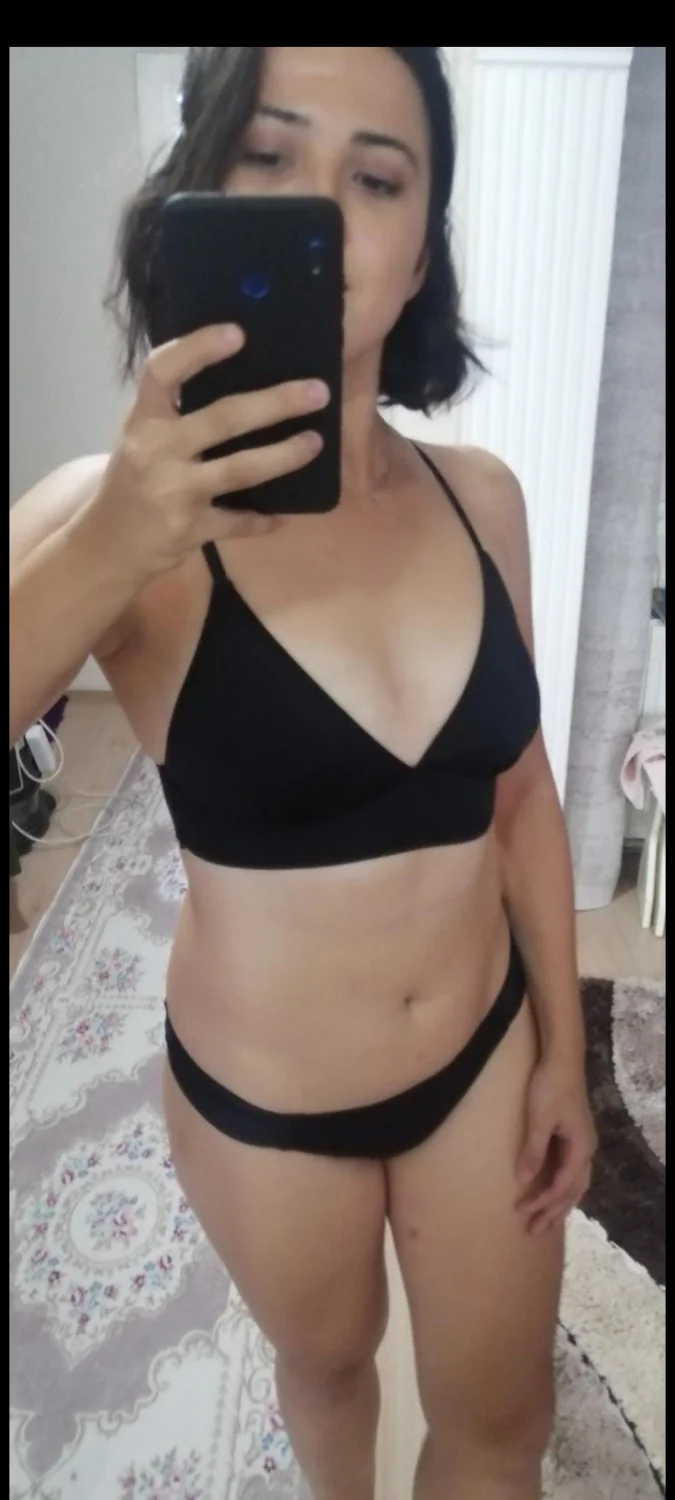 turkish slut esma image 32