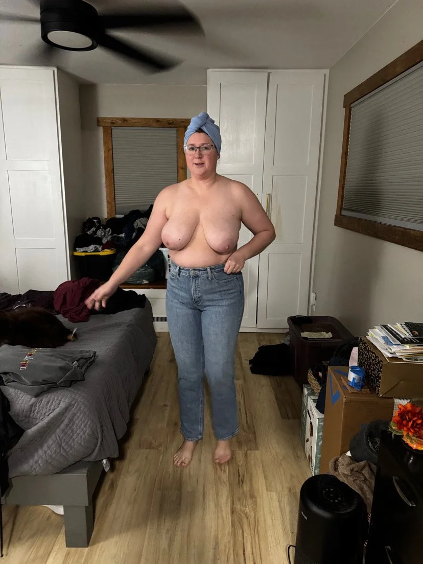 Hot tits wallpaper image 4