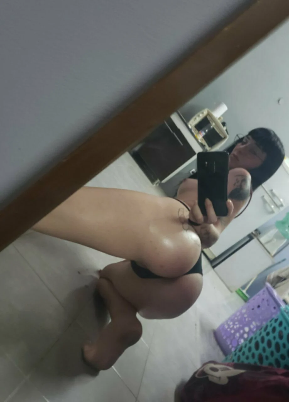 Slutty gf image 2