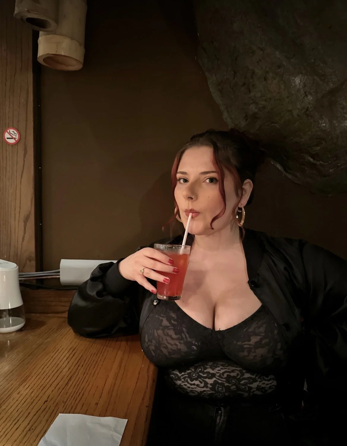 Olive exposing her big tits main image