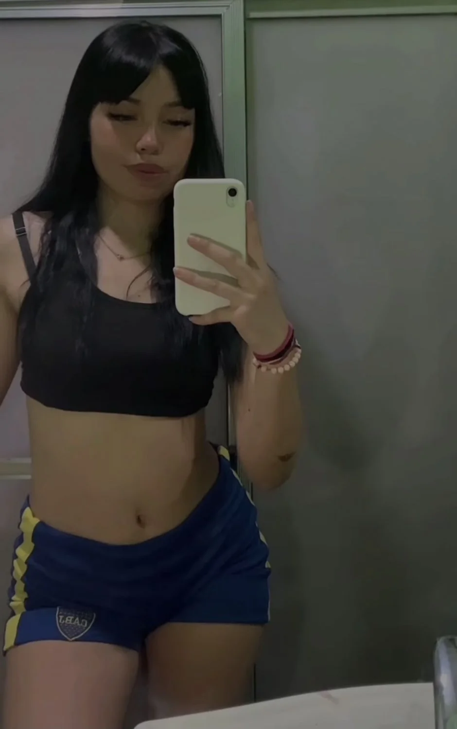 Pendeja turra de Instagram image 4
