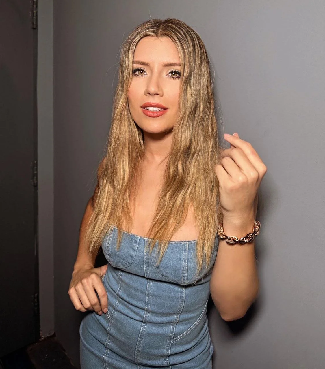 Rubia Argenta Laurita Fernández 😍🔥 image 11