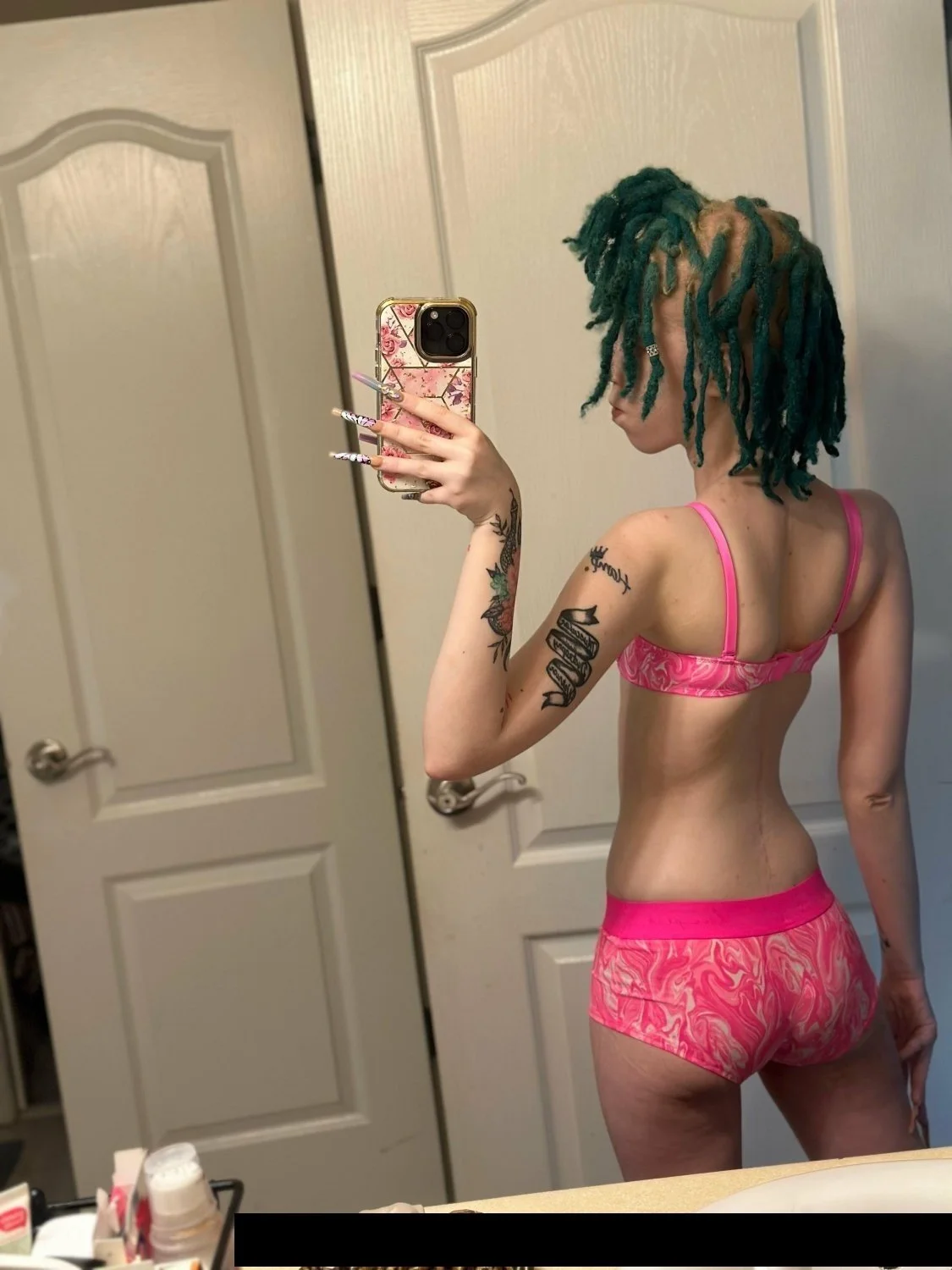albina loirinha feia mas muito gostosinha que seguidor enviou image 5