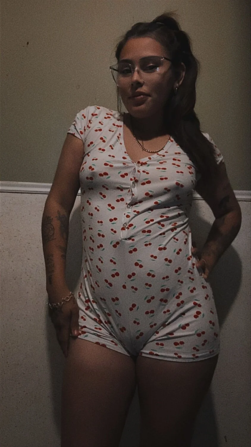 Pretty latina slut image 3