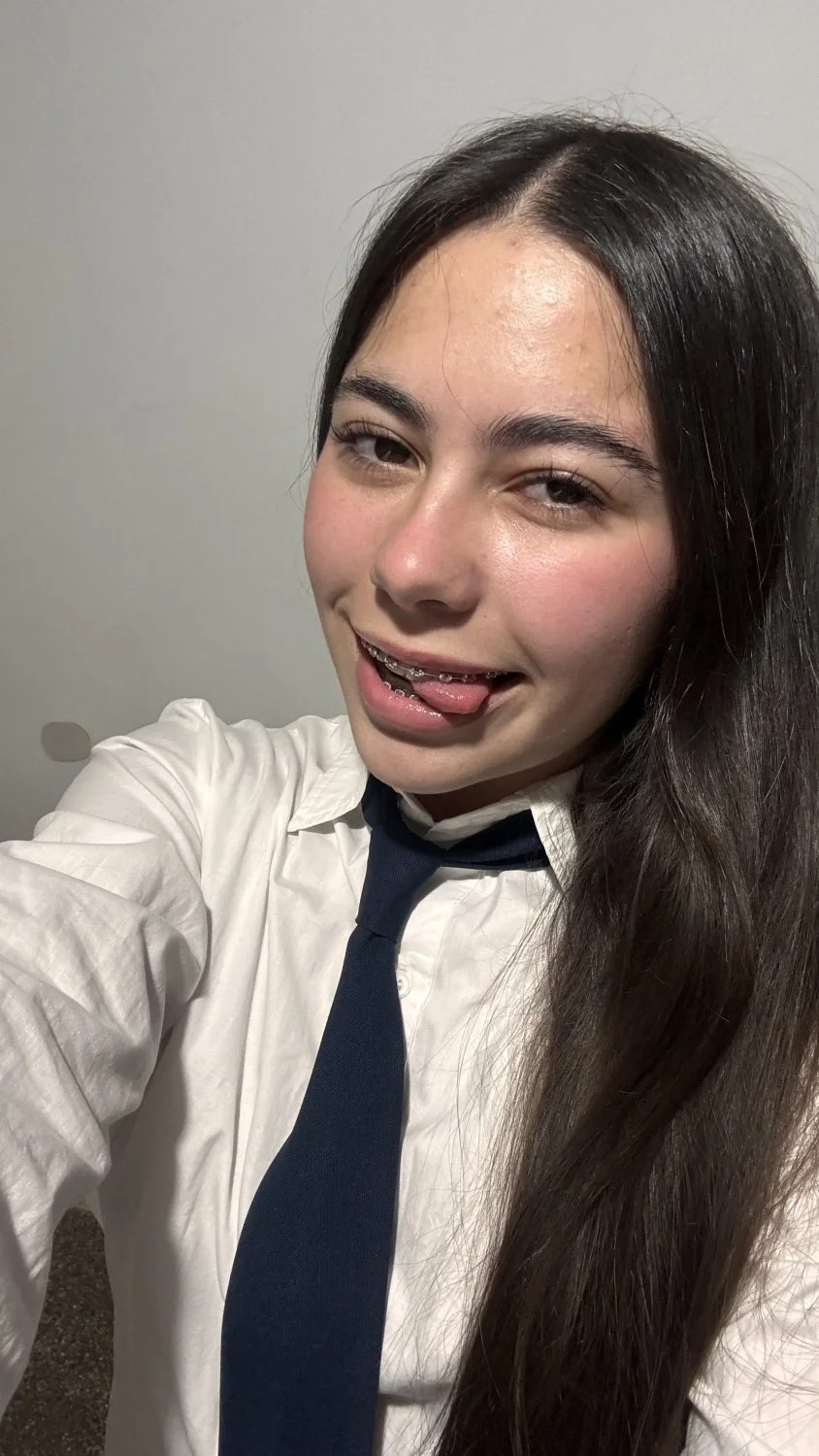 my highschool teen small boobs or Violet Myers main image