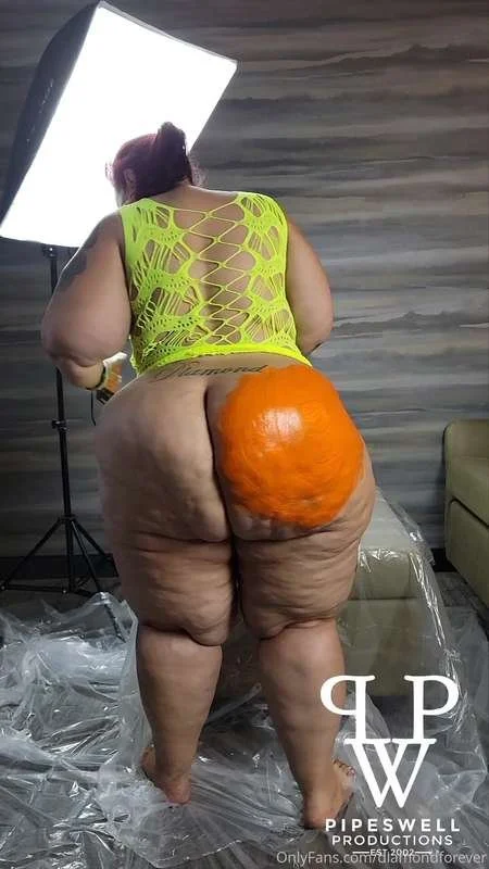 100 shots!!! 💯🍑 image 31