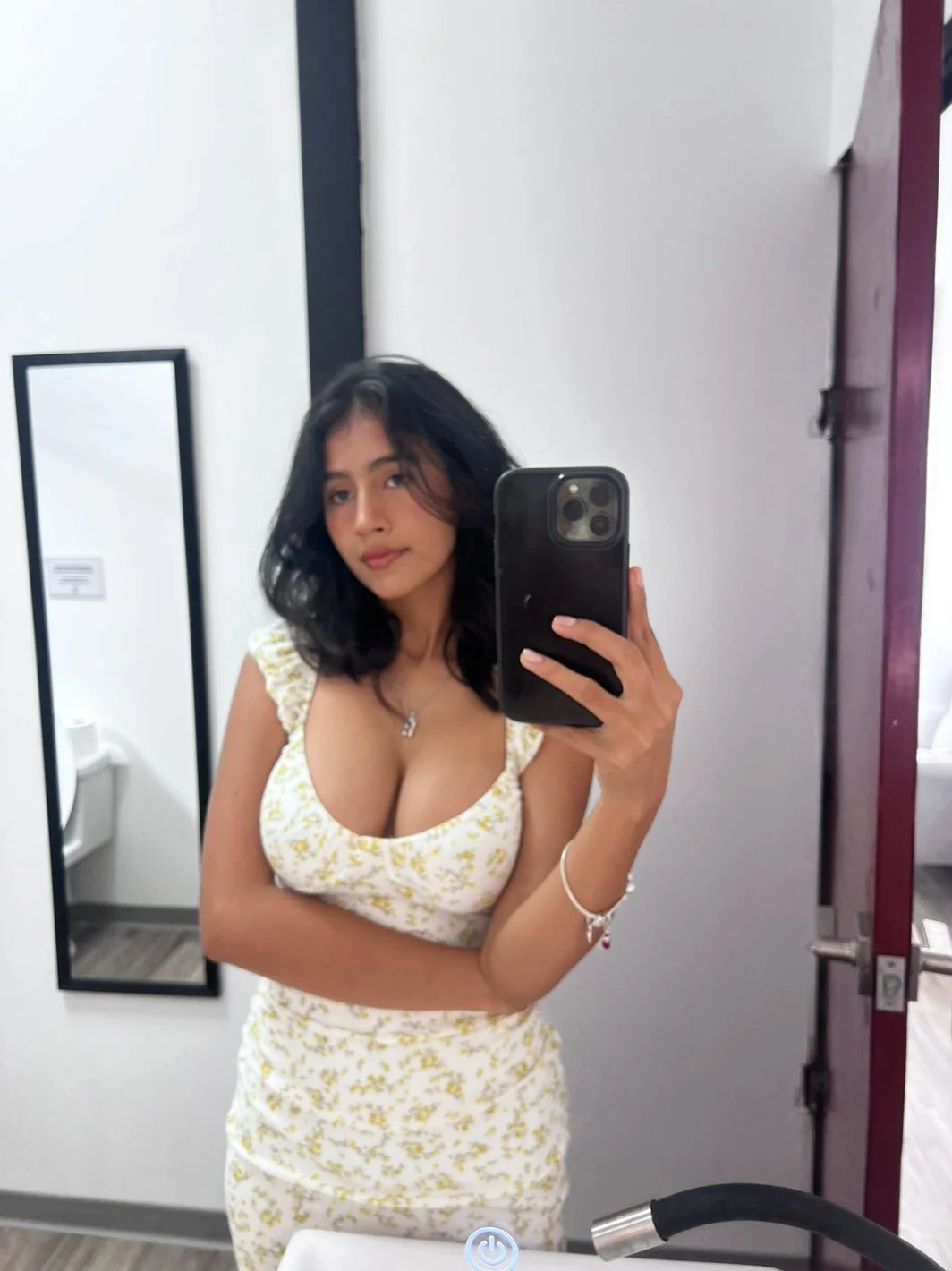 Angelina latina 🇳🇮 image 7