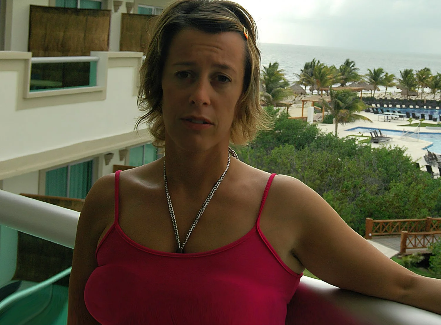 Wife Milf 🔥Holiday days image 10