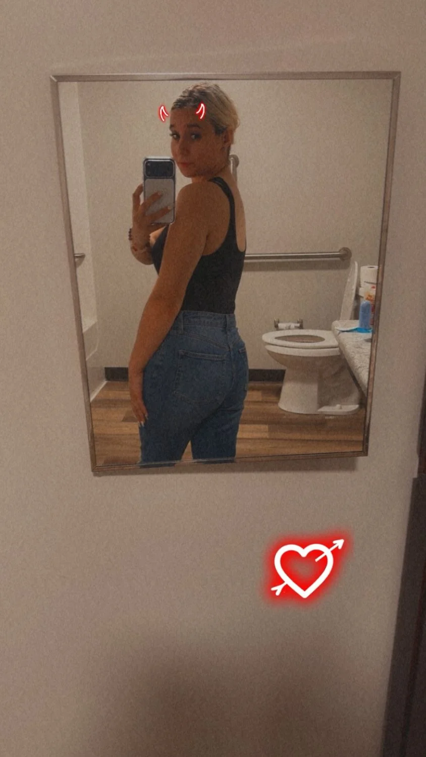 HOT OREGON SLUT LEAKED image 6