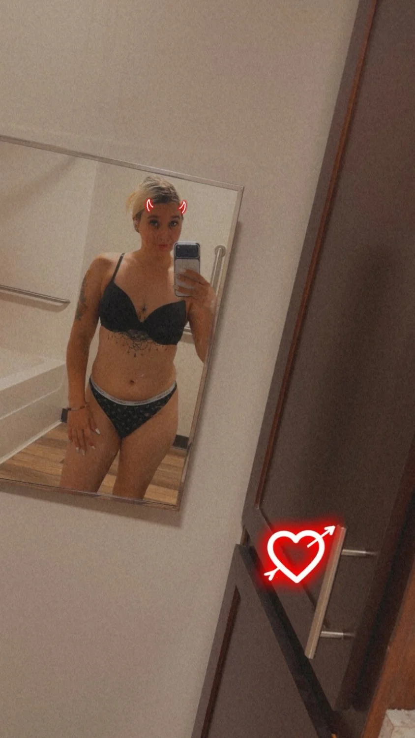 HOT OREGON SLUT LEAKED image 9