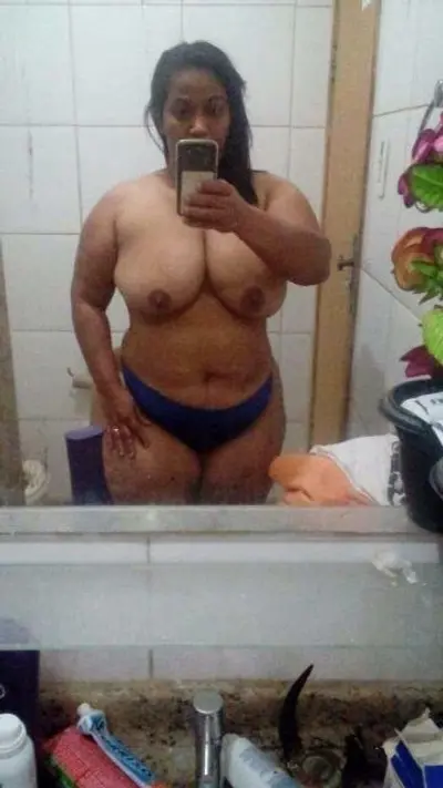 já empurrei muito nessa milf cover image
