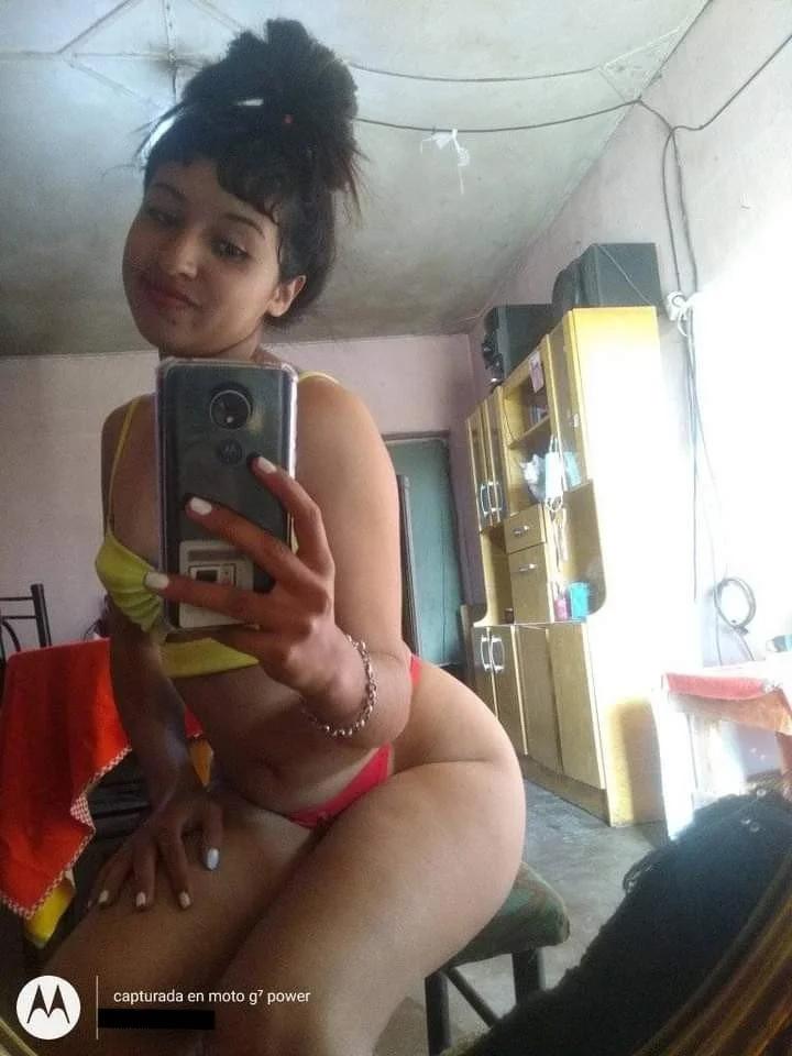 Que tal está zorrita 🔥😏🍑 image 5