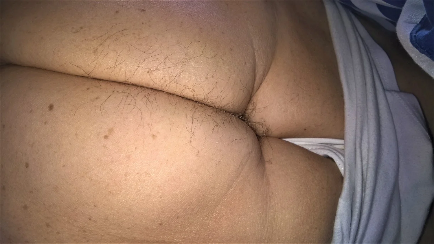 Sleeping and unawere wifes (my wife is there to) image 2