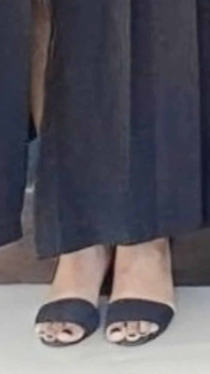 Heels and feet 👠👣 image 4