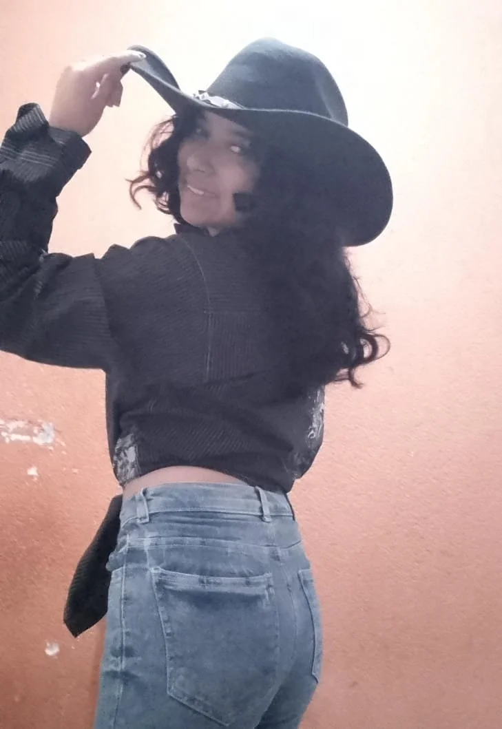 Cornudo nos comparte a tu rica novia image 13