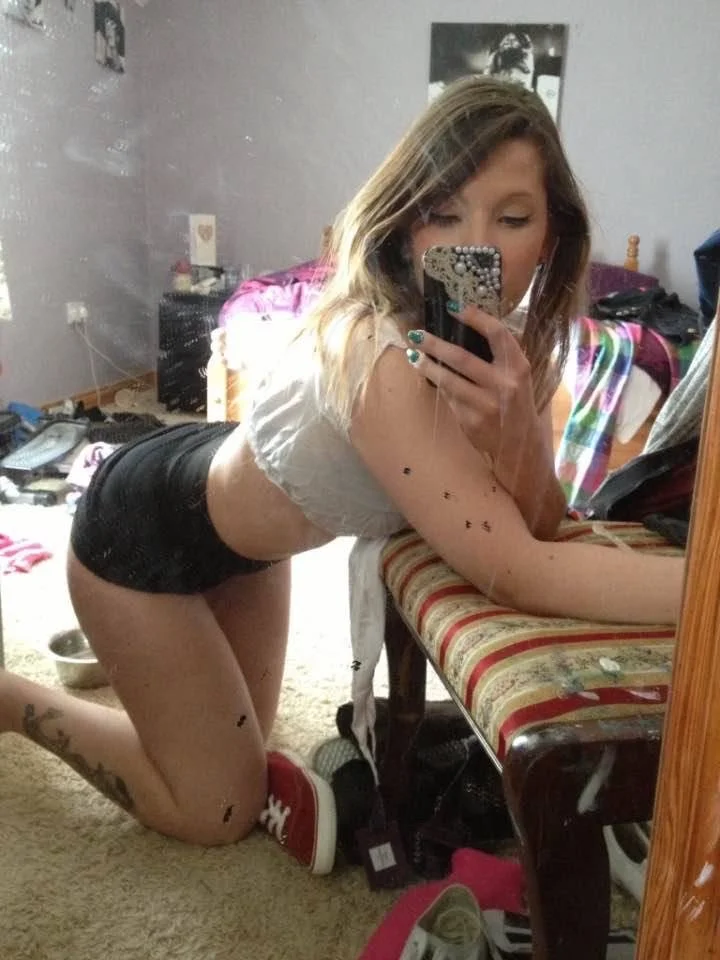 White slut loves being used dm for exposure tele: hephaestus9106 image 9