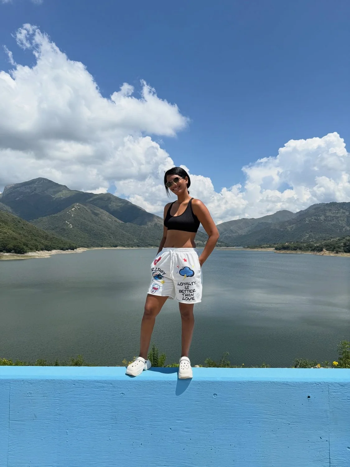 Nahomy Raquel Santos Sexy image 10
